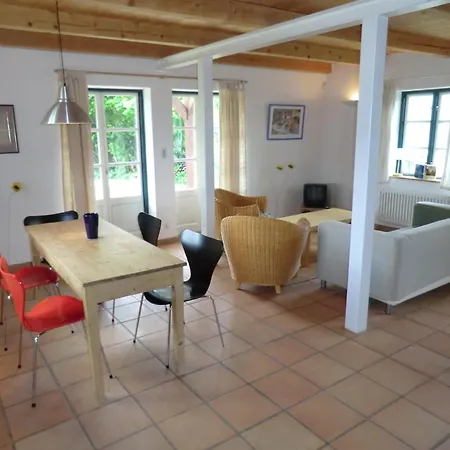 Luetow, Zum Moewenort 15 We 4 *