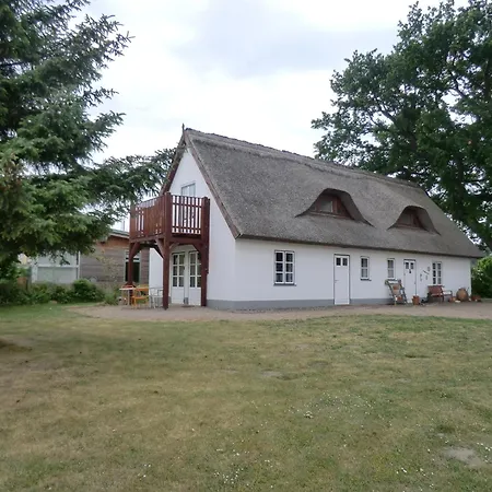 Luetow, Zum Moewenort 15 We 4 * Lutow